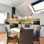 Apartamento Convivial Avec Terrasse Abritée, 3 Chambres, Cuisine équipée, Espace Détente, Proche Autoroutes Et Pistes Cyclables. - Fr-1-744-6 Baldersheim