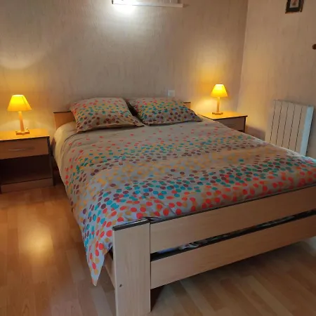 Convivial Avec Terrasse Abritee, 3 Chambres, Cuisine Equipee, Espace Detente, Proche Autoroutes Et Pistes Cyclables. - Fr-1-744-6