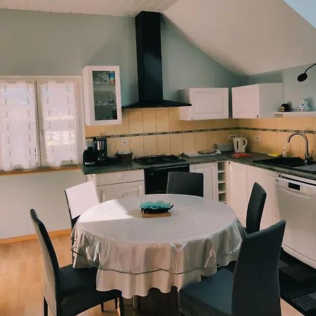 Gite Convivial Avec Terrasse Abritee, 3 Chambres, Cuisine Equipee, Espace Detente, Proche Autoroutes Et Pistes Cyclables. - Fr-1-744-6 Apartment *
