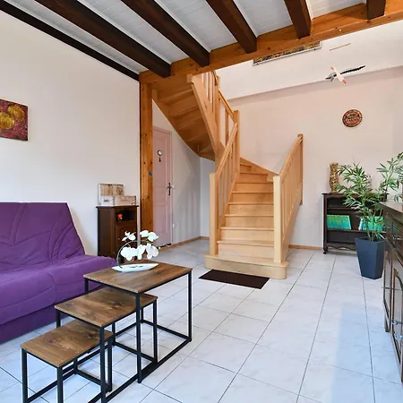 Convivial Avec Terrasse Abritee, 3 Chambres, Cuisine Equipee, Espace Detente, Proche Autoroutes Et Pistes Cyclables. - Fr-1-744-6