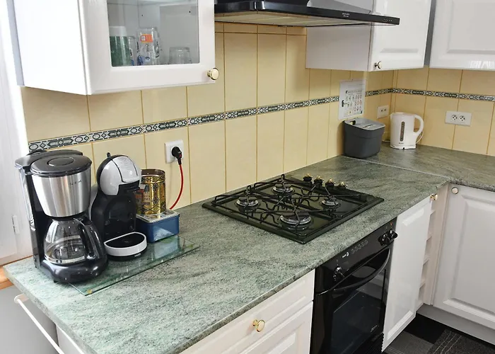 Convivial Avec Terrasse Abritée, 3 Chambres, Cuisine équipée, Espace Détente, Proche Autoroutes Et Pistes Cyclables. - Fr-1-744-6 Appartamento Baldersheim